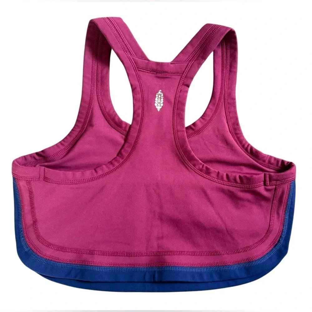 FP Movement sports bra size medium in excellent like-new condition